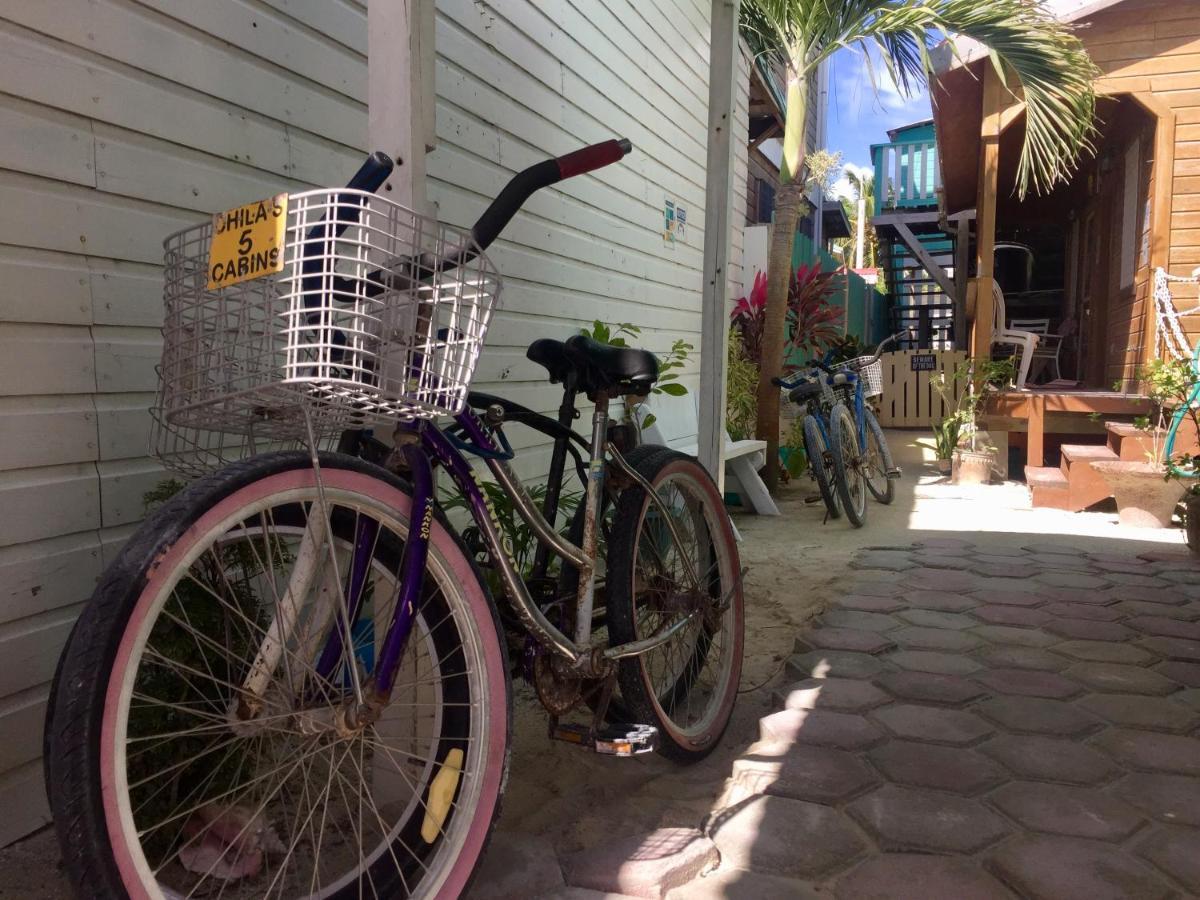 Chila'S Accommodations Caye Caulker Extérieur photo